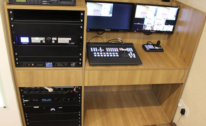 سیستم ضبط و پخش تصویر شوروم کنفرانس الکتروویژن سیستم ضبط و پخش تصویر شوروم سیستم کنفرانس