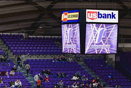 تلویزیون شهری در اماکن ورزشی و استادیومها تلویزیون شهری در اماکن ورزشی